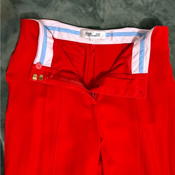 Diane Von Furstenberg Elegant Red Women's Pants - Picture 3 of 3